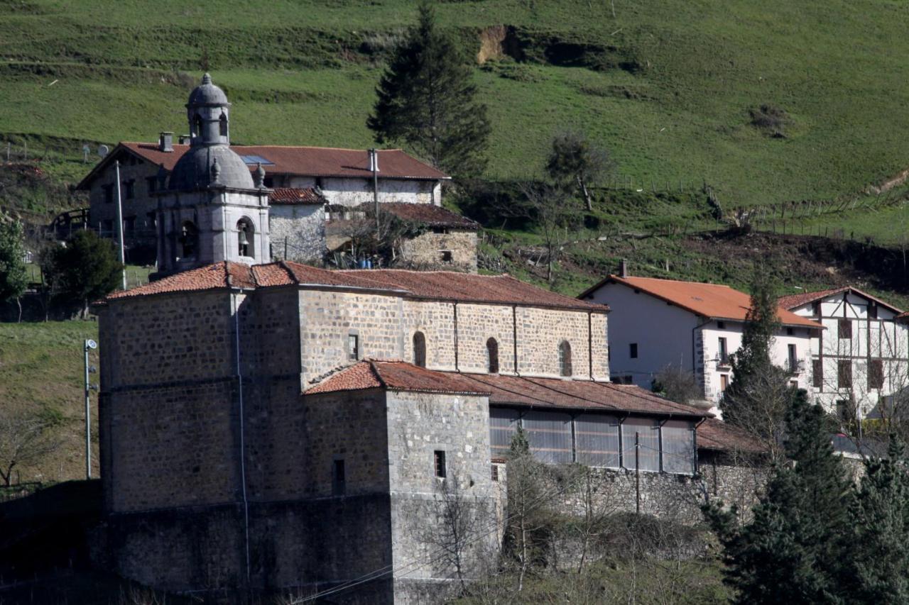 Albergue Ambiental De Beizama - Beizamako Aterpetxea Exteriör bild