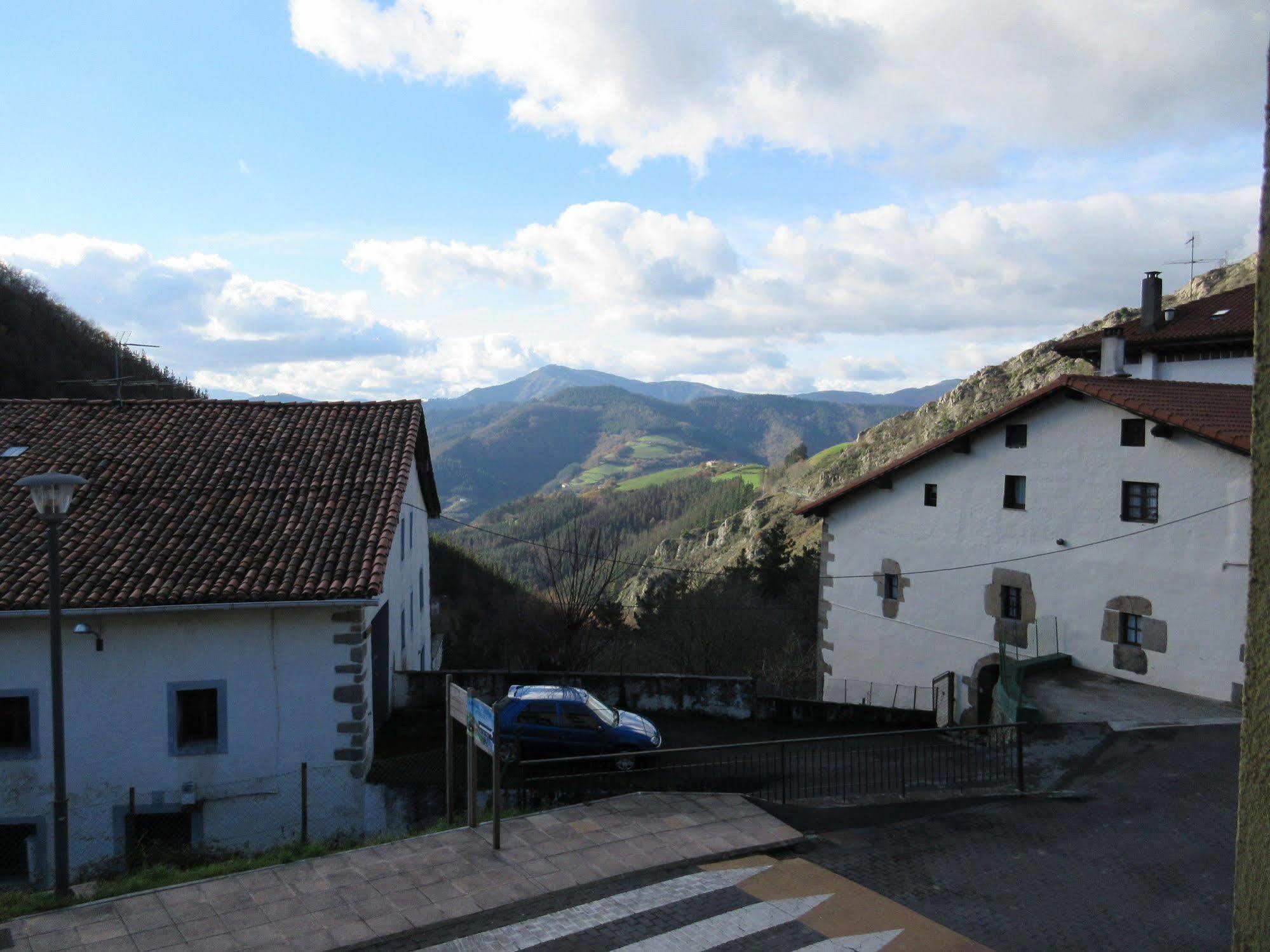 Albergue Ambiental De Beizama - Beizamako Aterpetxea Exteriör bild
