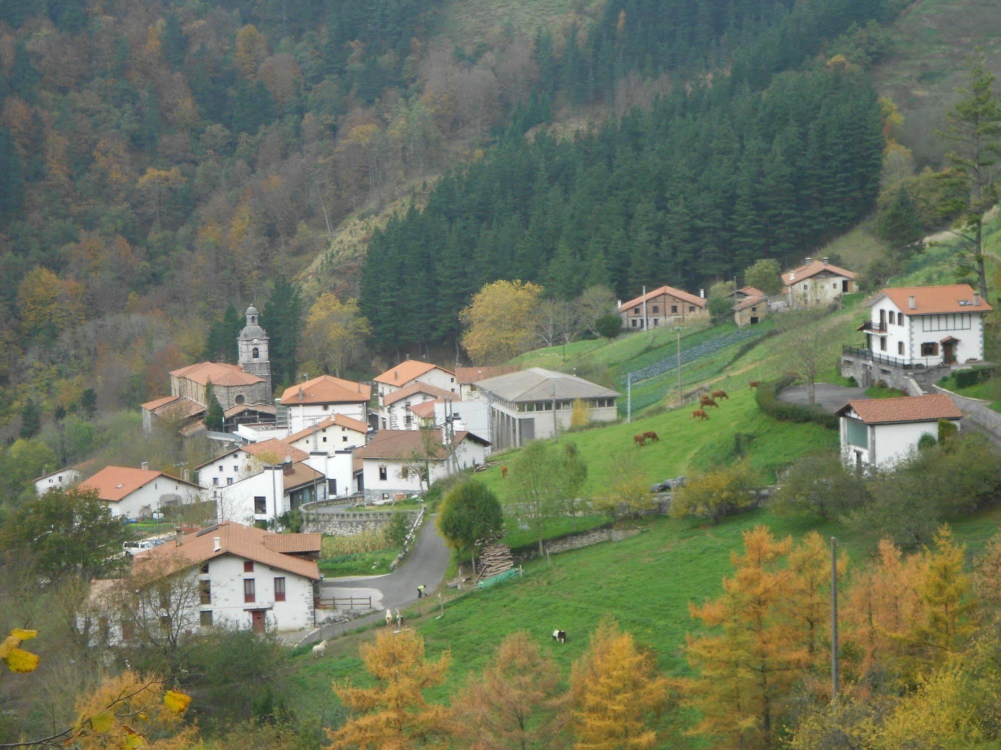 Albergue Ambiental De Beizama - Beizamako Aterpetxea Exteriör bild